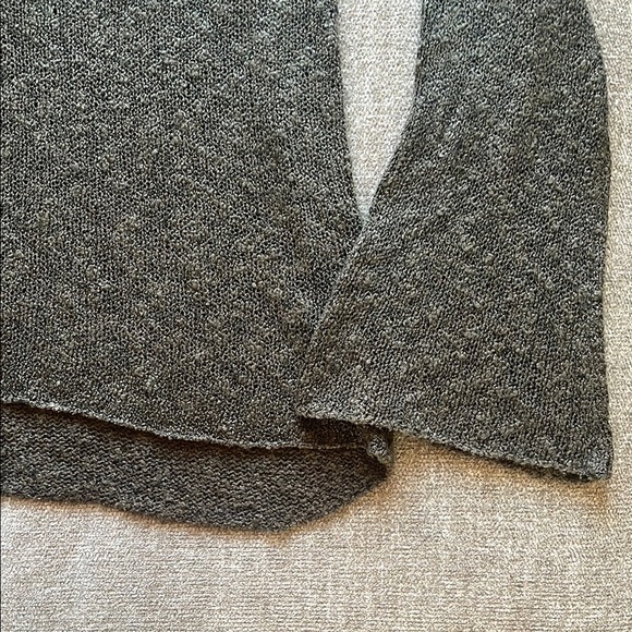 Zara Knit Dark Green Women Size M V-Neck Sweater - Picture 3 of 6